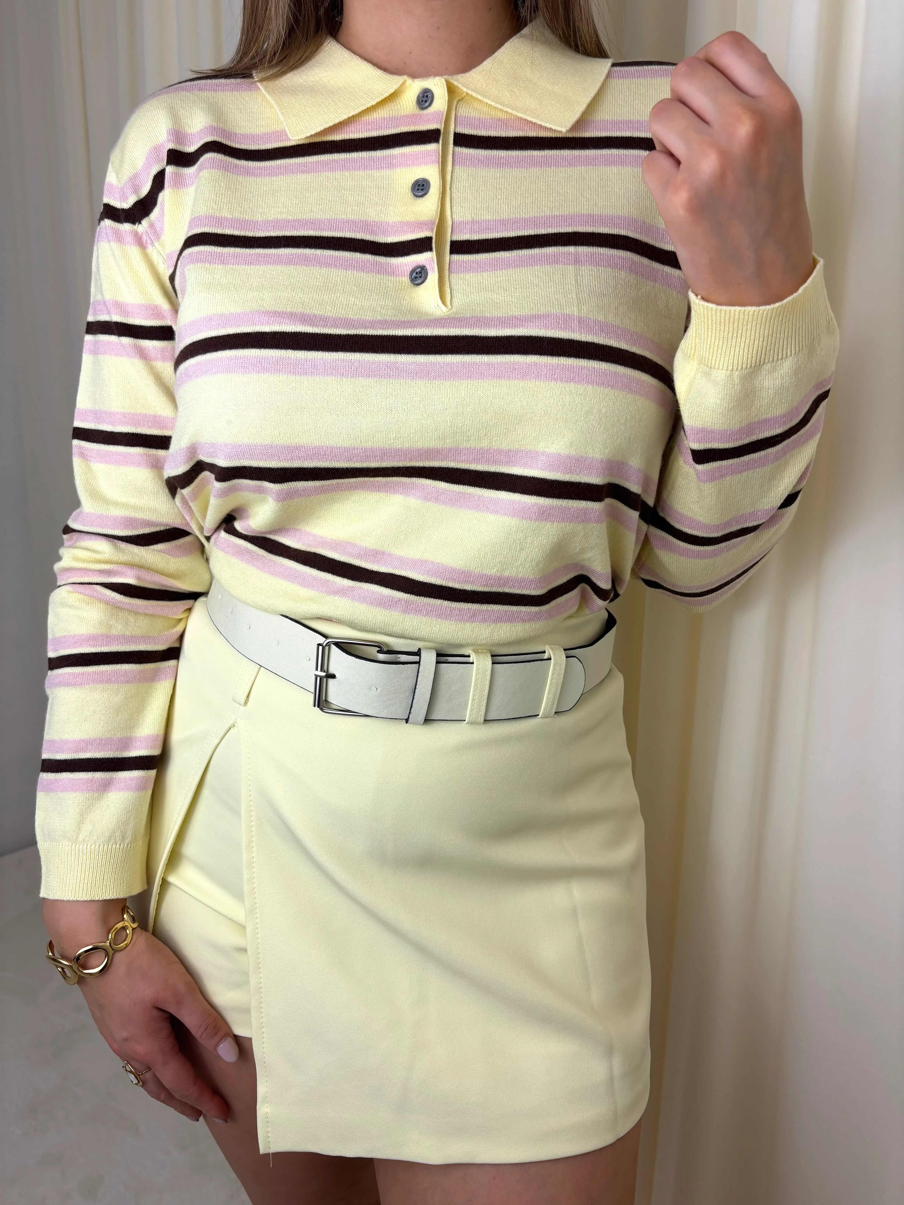 Gele gestreepte trui